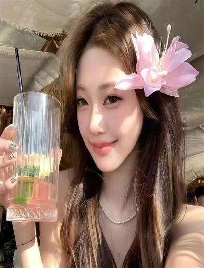 爱情片观影指南：哈莉奎茵 第五季的文化内涵与社会意义 ——深入探索爱情片的艺术世界